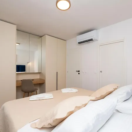 Apartment Marko Supetar