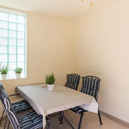 Marko Apartment Supetar